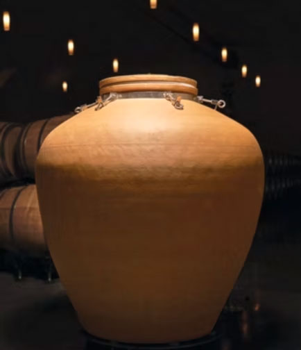 Amphores en grès naturel